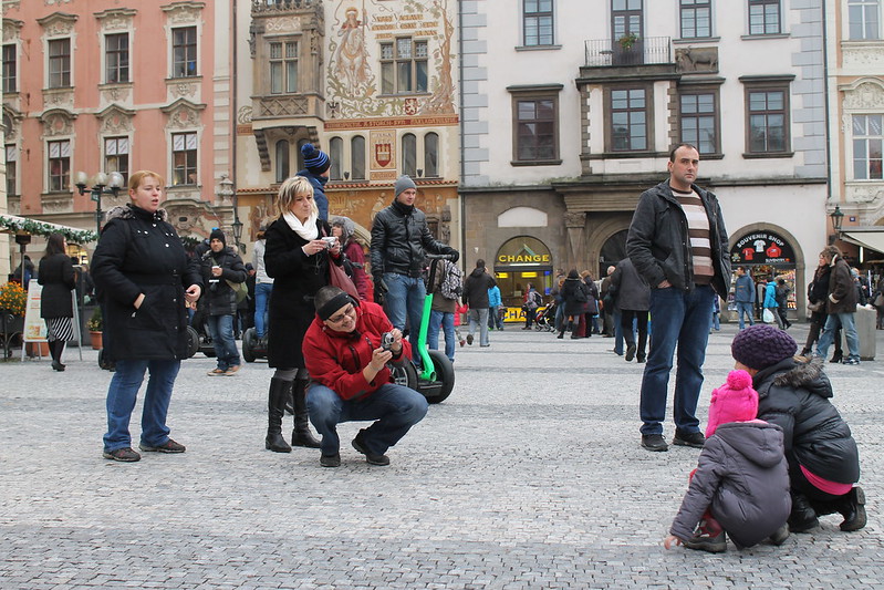 Family photoshoot on Old Town Square