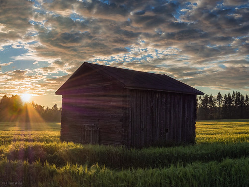 korkias barn lasikangas ylipää raahe finland field barley sunset night summer july country old building hdr
