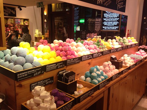 Lush Mother's Day and Spring Event