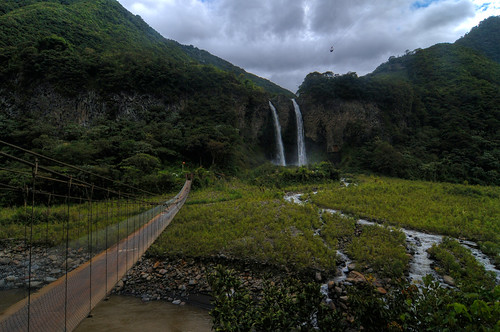 bridge mountains nature landscape waterfall ecuador nikon tokina andes 1224 d300 mantodelanovia