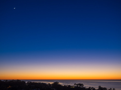 ocean california blue sunset red sea sky orange moon coast twilight pacific sandiego horizon lajolla crescent shore gradation em1 mzuiko1240mmf28pro