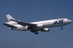AOM DC-10-30 F-ODLX BCN 14/04/1995