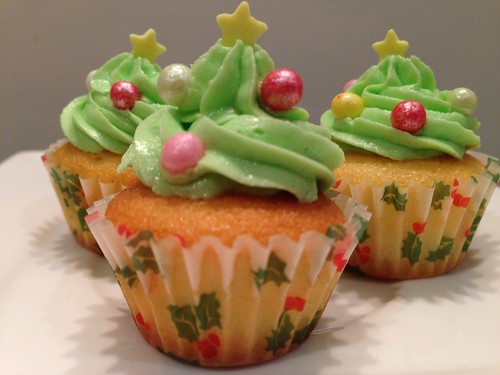 Mini Christmas Tree Cupcakes