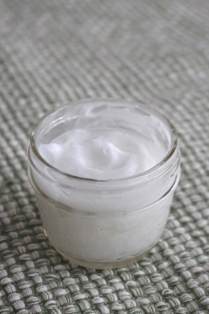 whipped-coconut-oil-body-butter