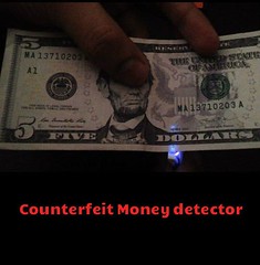 counterfeit detector