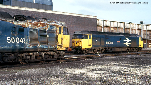 train diesel railway works britishrail doncaster southyorkshire bulwark brel class50 temeraire 50003 50041