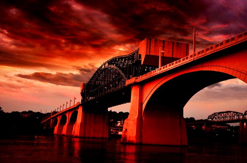 blue red sky orange white reflection water yellow lights haze flickr tennessee northshore tennesseeriver grayclouds chattanoogatn marketstreetbridge fireinthesky2