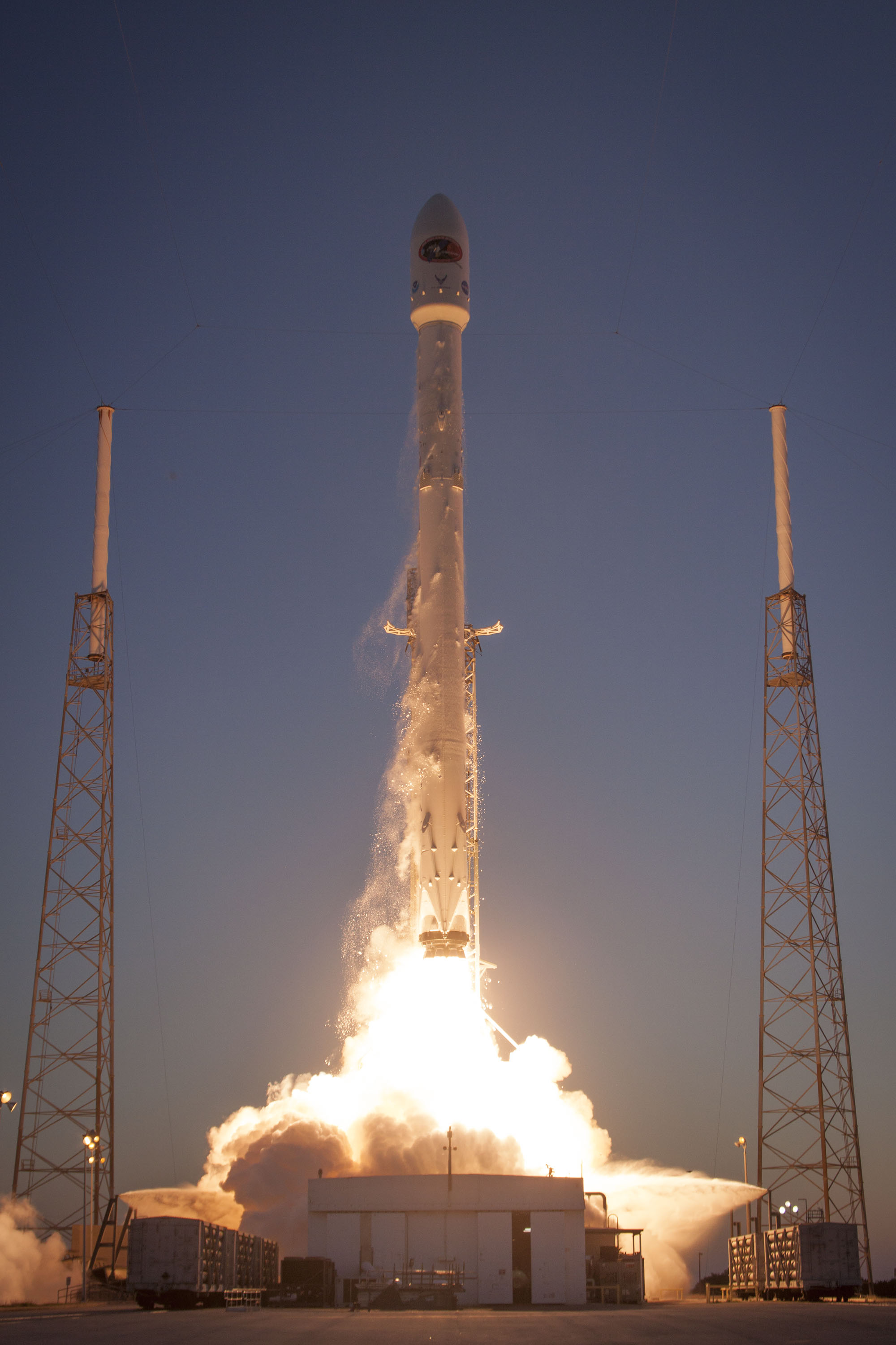 Falcon 9 DSCOVR