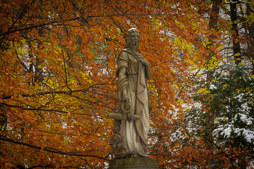 old autumn trees snow ny newyork colors graveyard statue landscape outside outdoors scenic historic foliage nys rochesterny westernnewyork wny monroecounty mounthopecemetery mthopecemetery dandangler