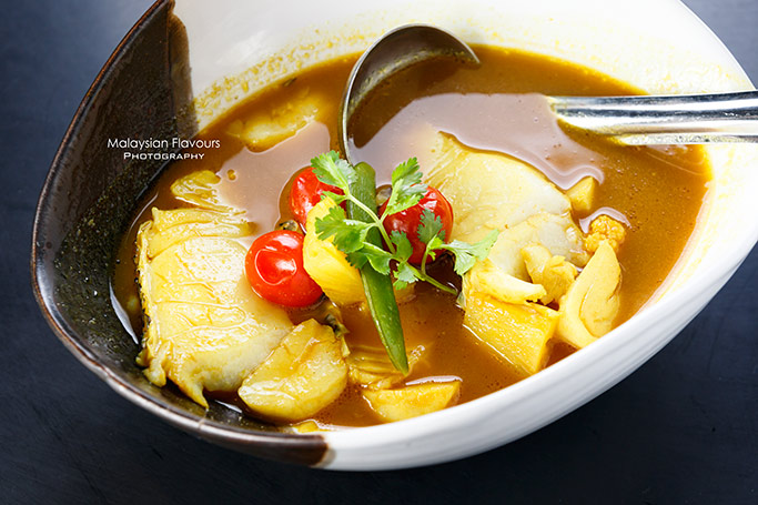 thai-burmese-cuisine-at-tamarind-hill-restaurant-kuala-lumpur