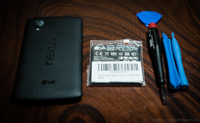 Nexus5 changing battery 1