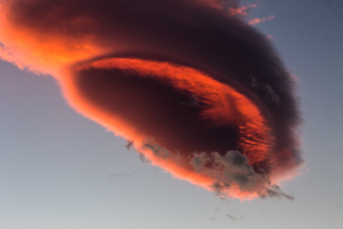 clouds weird alien ufo lenticularcloud madeira funchal madeiraisland