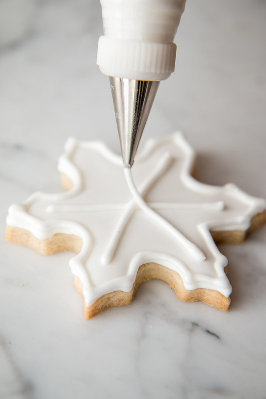 Tips for Decorating with Royal Icing