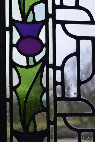 castle window scotland thistle stainedglass repair restoration rdwglass
