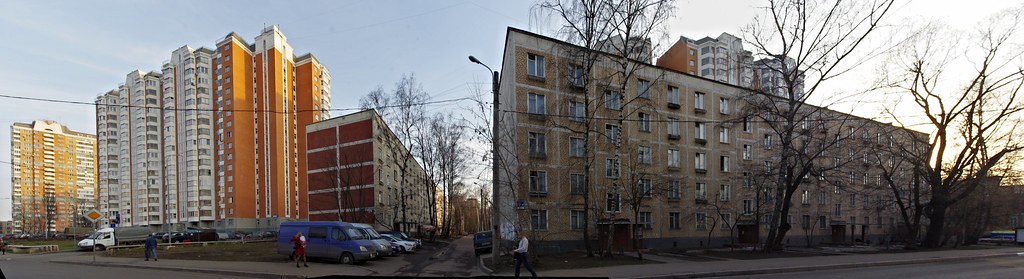 Пятиэтажки на проезде Русанова