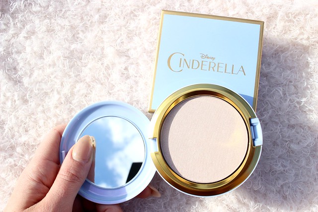 MAC Cinderella beauty powder