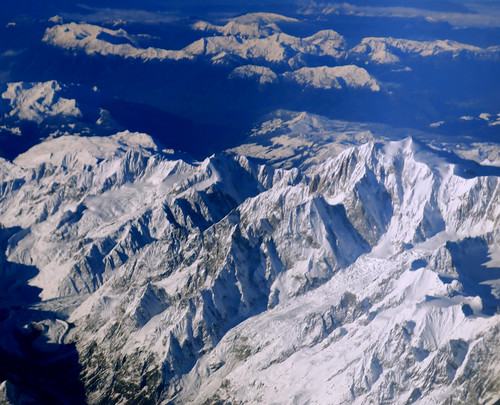 alps fromabove glaciers montblanc cima windowseat montebianco planeviews airviews skyviews ghiaccii 4000metersalps