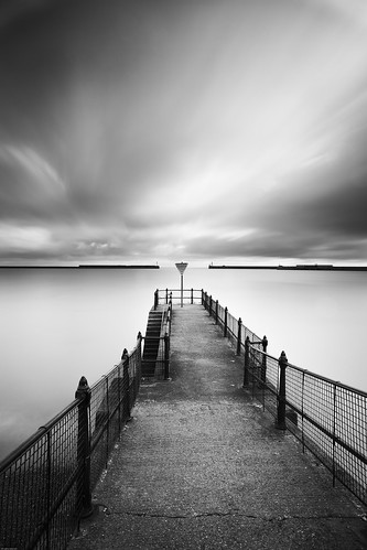 sea bw seascape cold water blackwhite alone moody harbour jetty dover