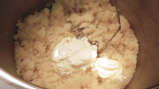Brown Butter Mashed Potatoes 6