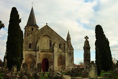 Aulnay, église Saint Pierre de la Tour, patrimoine mondial humanité - Photo of Néré