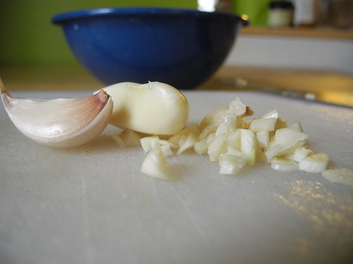 Garlic, three stages of prep