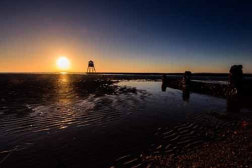 lighthouse beach sunrise dawn coast essex dovercourt harwich