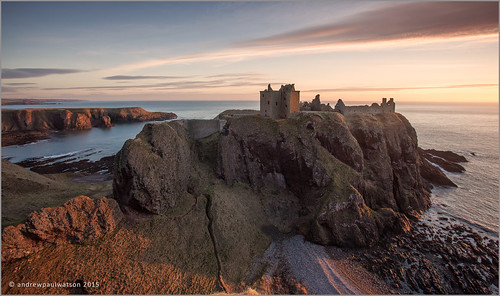 light sunset castle sunrise scotland king aberdeenshire scottish battle william aberdeen wallace dunnottar stonehaven