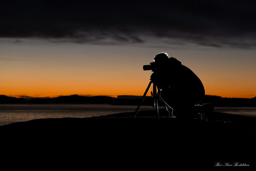 sunset people norway landscape photographer nightshot silouette 2015 rimlight strobist canoneos5dmkiii nmifoto2015
