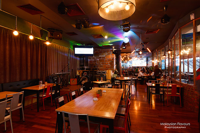 sikit-atas-sikitatas-com-restaurant-bar-damansara-heights-kl