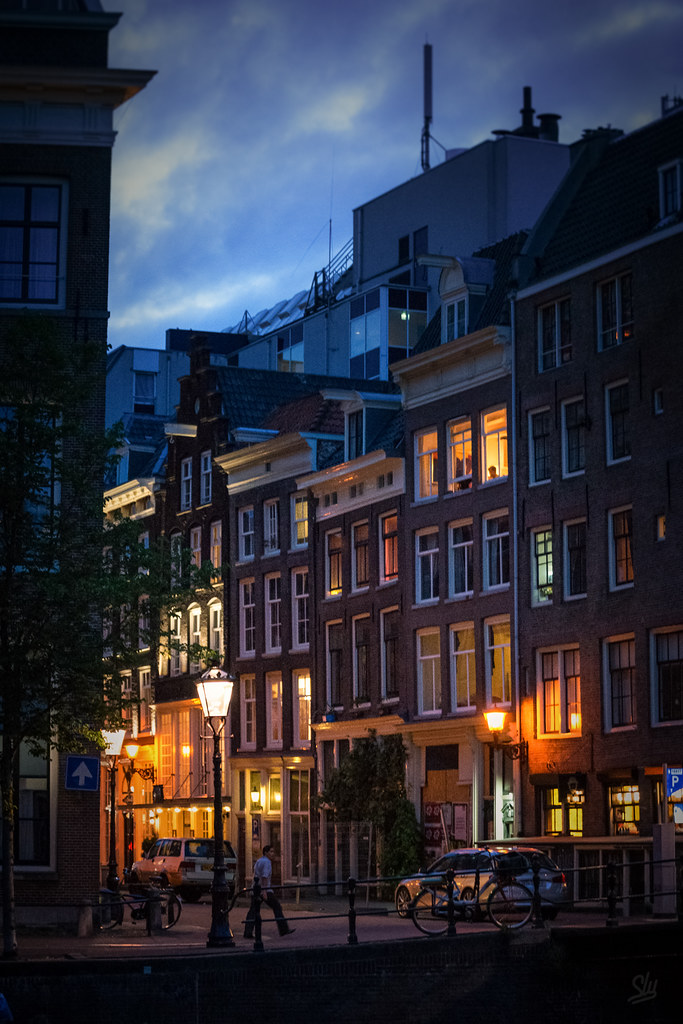 Amsterdam Street 9
