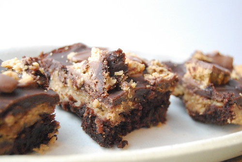 Fudgy Double Peanut Butter Brownie - middle-001