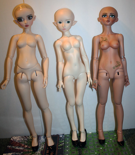 Classy Doll vs Feeple 60