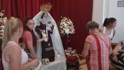 Besamano de la Virgen del Carmen