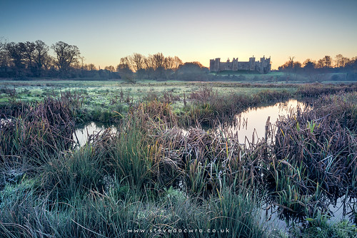 lake castle sunrise landscape dawn suffolk stream frost december mere framlingham