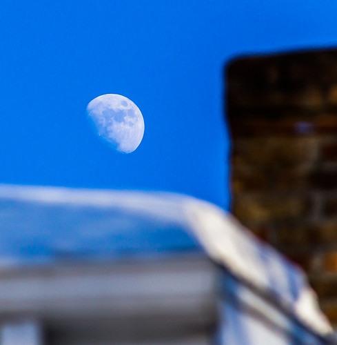 blue roof winter chimney sky moon snow nature landscape bokeh phase lunar gibbous waxing foreground