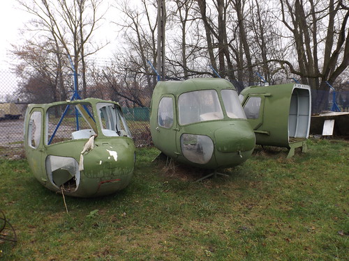 Unknown Mil Mi-2s Deblin Museum 22-11-14
