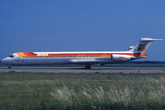 Iberia MD-88 EC-FIH BCN 24/06/2000