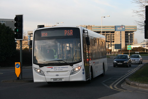National Express 8368 on BA Park & Ride, Hatton Cross
