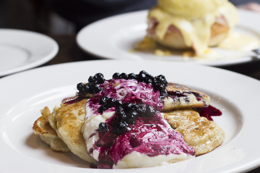 blueberry-pancakes-hanover-street-social