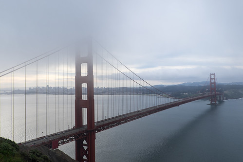 The first place I headed after landing in San Francisco was the Golden Gate Bridge. 1/200 @ f9, ISO 200.