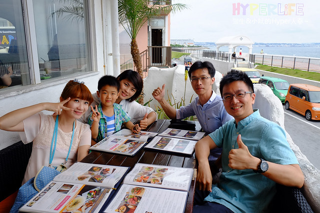【沖繩自駕旅遊】吃晚餐配夕陽!沖繩自由行必排高評價海景咖啡廳-Transit Cafe&#8217; @強生與小吠的Hyper人蔘~