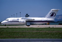 Debonair BAe 146-200 G-DEBC BCN 23/06/1997