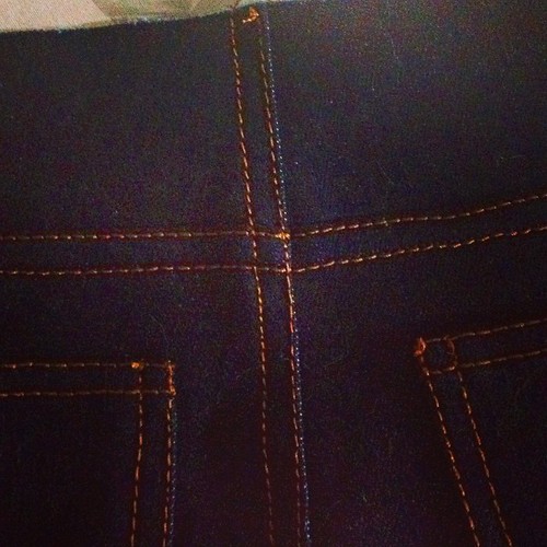 Seam matching like a boss! (Top stitching not looking bad either...) #gingerjeans #closetcasefiles