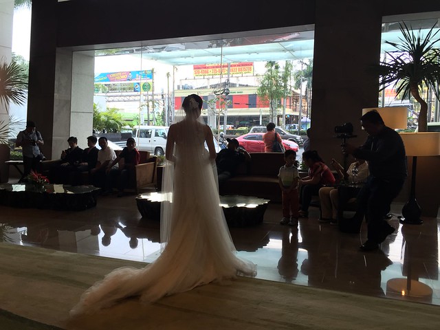 bride at the Marco Polo
