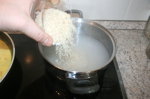 35 - Reis hinzufügen & kochen / Add & cook rice