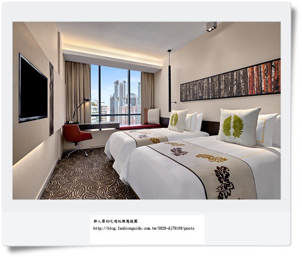 Ramada Singapore - Twin Bed Guestroom (City View) - No logo