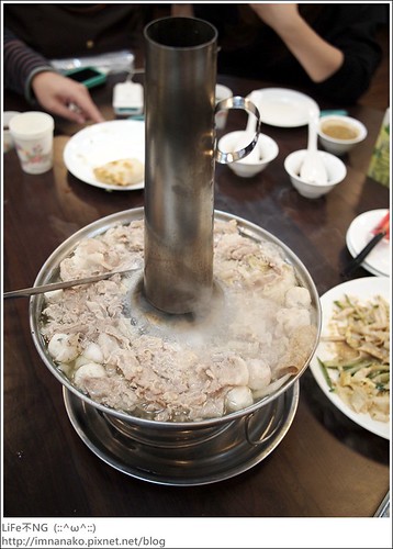 劉家酸菜白肉鍋