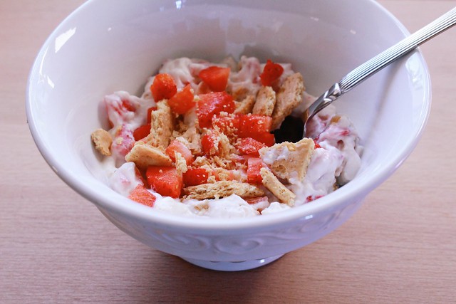 greek yogurt 52 ways: no. 1 strawberry shortcake