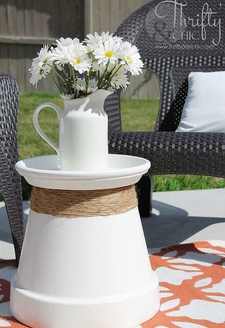 10 Creative DIY Coffee Tables for Your Backyard