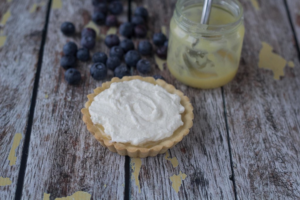 Lemon-Curd & Blueberry Mini Tart recipe